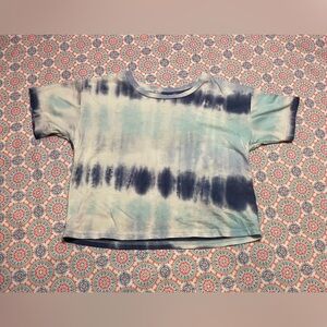 🌟❣️4/$10❣️🌟 M7/8 Wonder Nation Blue and White Short Sleeve Cropped Tee Tie Dye